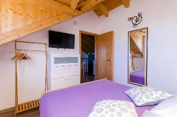 Apartment for 4 Guests in Maranovići, Croatia
