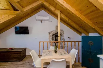 Apartment for 4 Guests in Maranovići, Croatia