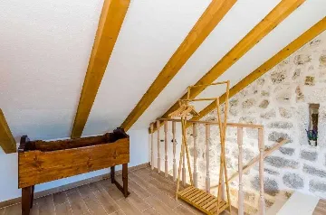 Apartment in Maranovići for Up to 4 Guests