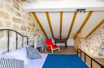 Apartment in Maranovići for Up to 4 Guests