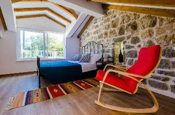 Apartment in Maranovići for Up to 4 Guests