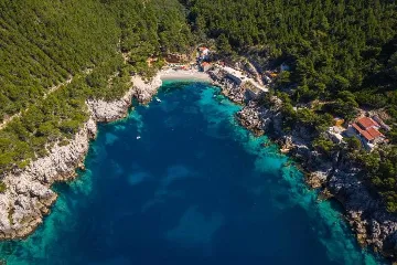 Apartment for 2 with Private Balcony in Babino Polje