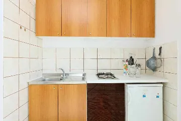 Apartment for 2 with Private Balcony in Babino Polje