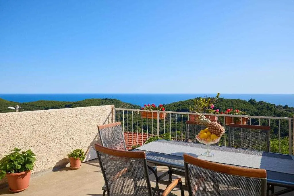 Babino Polje Apartment for Up to 5 Guests