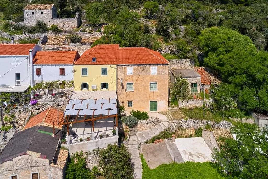 Country House for 4 Guests in Babino Polje