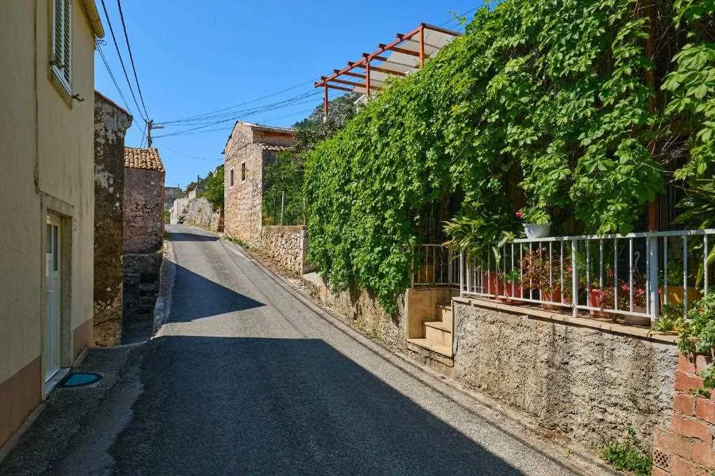Country House for 4 Guests in Babino Polje