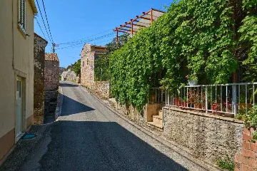 Country House for 4 Guests in Babino Polje