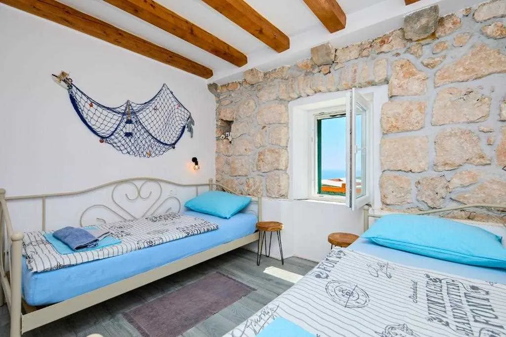 Country House for 4 Guests in Babino Polje