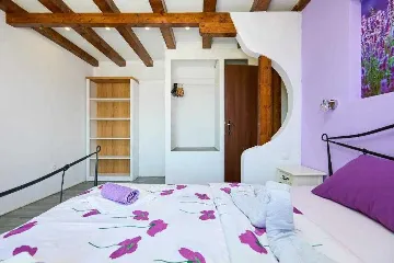 Country House for 4 Guests in Babino Polje