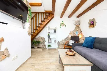 Country House for 4 Guests in Babino Polje