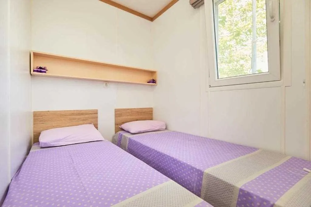 Tiny House Mobile Home in Babino Polje (Up to 5)