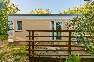 Tiny House Mobile Home in Babino Polje (Up to 5)