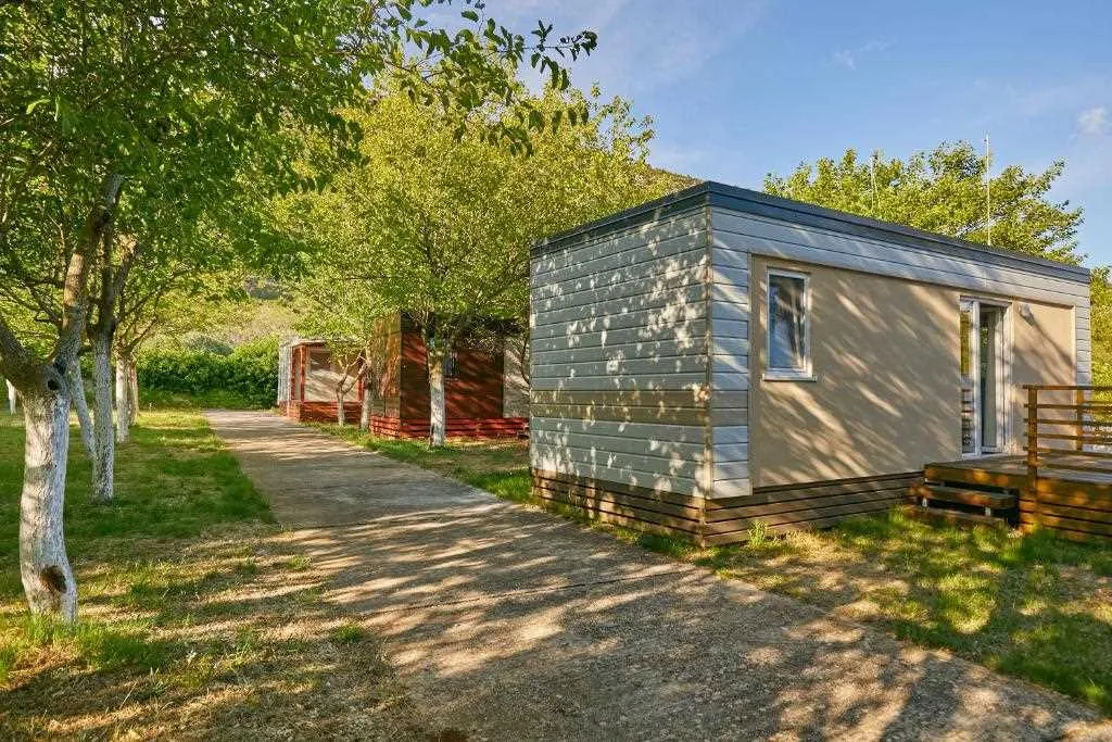 Tiny Mobile Home with Terrace in Babino Polje