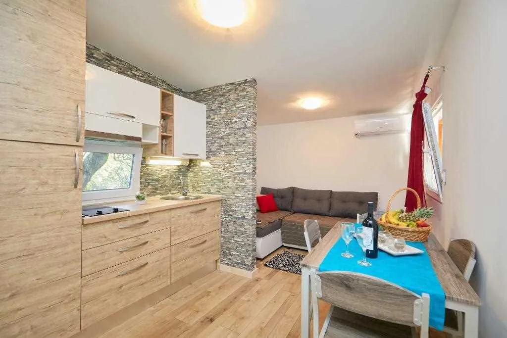 Mobile home in Babino Polje for up to 3