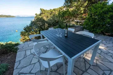 Two-Bedroom Beach House in Babino Polje