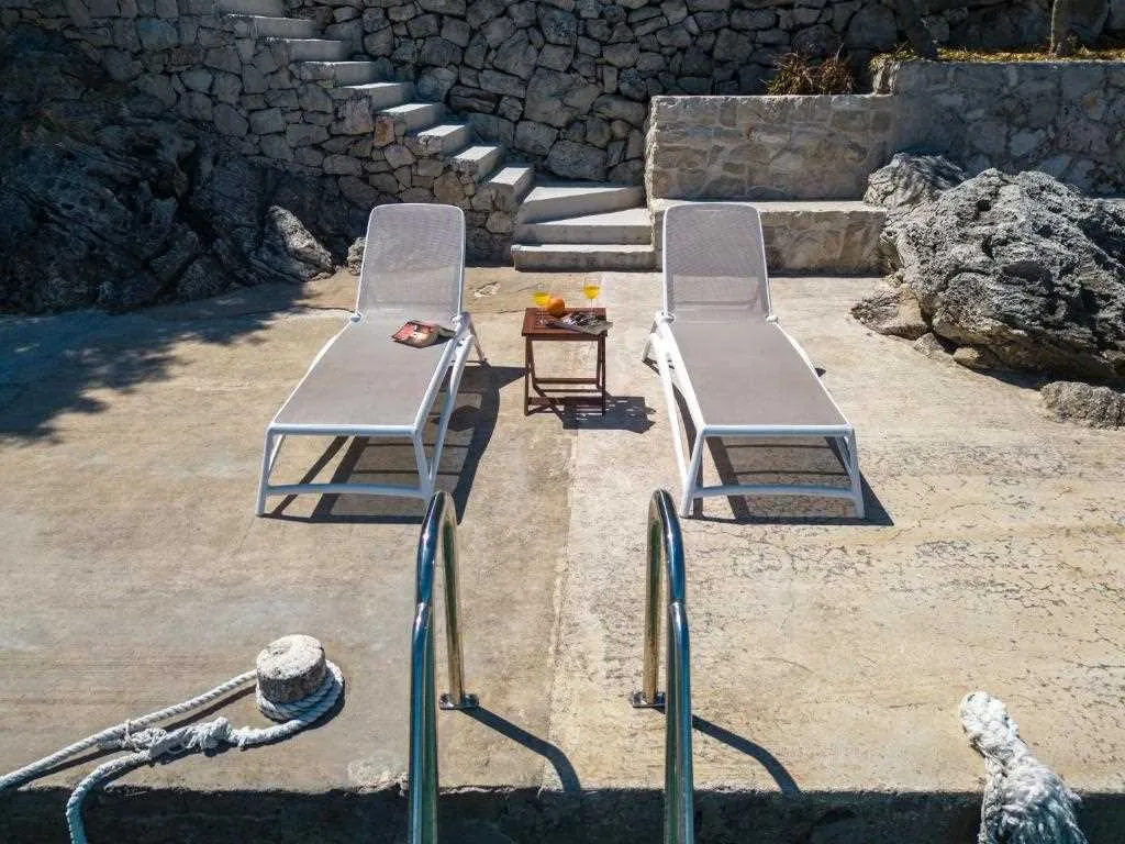 Two-Bedroom Beach House in Babino Polje