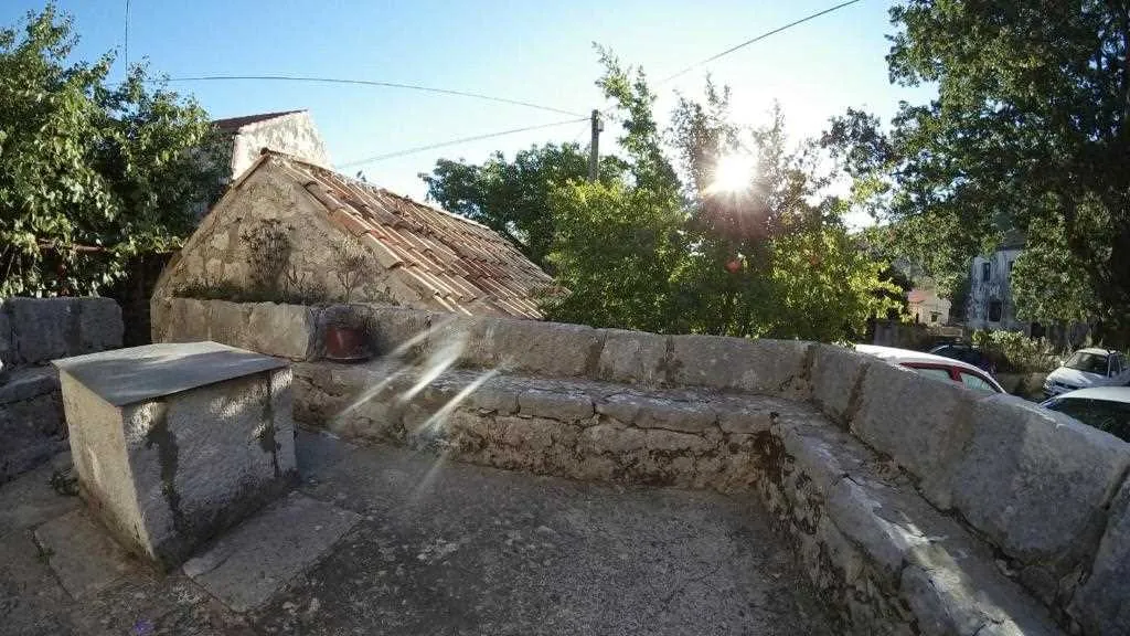 Country House in Prožura for Up to 5 Guests