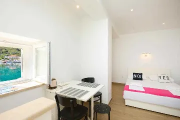 Studio Apartment for 2 Guests in Prožura