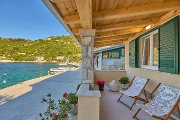1-Bedroom Apartment in Prožura, Croatia (Sleeps 4)