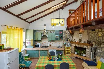 Prožura Duplex Apartment with Sea-View Balcony