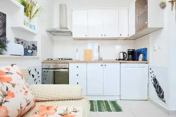 Prožura 1-Bedroom Apartment for 2 Guests