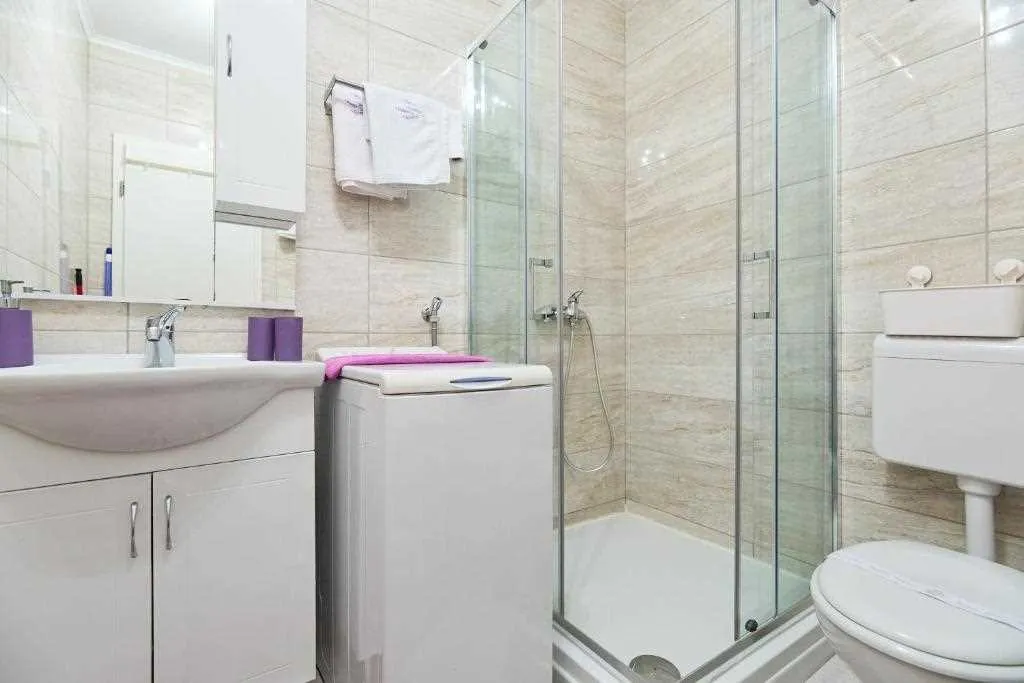 Prožura 1-Bedroom Apartment for 2 Guests