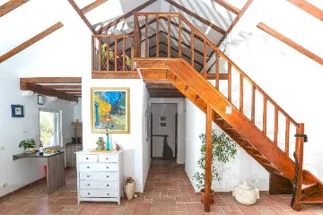 3-Bedroom Apartment in Prožura for 6 Guests
