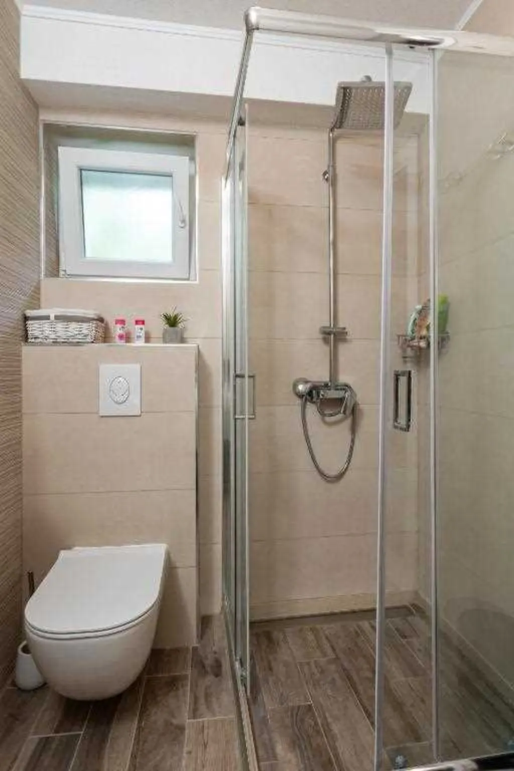 Tiny House with Terrace for 2 in Prožura