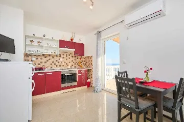 Maranovići 1-Bedroom Apartment for Up to 3 Guests