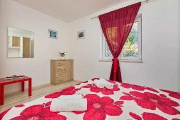 Maranovići 1-Bedroom Apartment for Up to 3 Guests