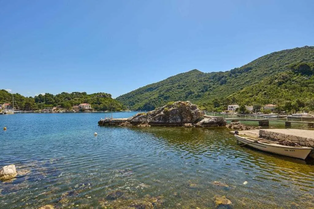 Studio Apartment with Sea & Village Terrace in Okuklje