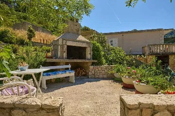 Studio Apartment with Sea & Village Terrace in Okuklje