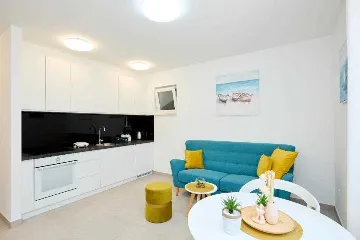 1-Bedroom Apartment in Okuklje for 2 Guests