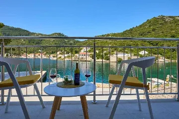 1-Bedroom Apartment in Okuklje for 2 Guests