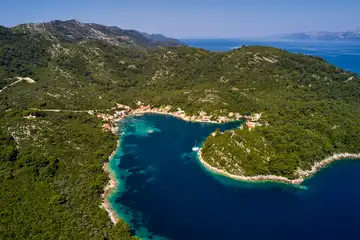 Okuklje 2-Bedroom Apartment for Up to 4