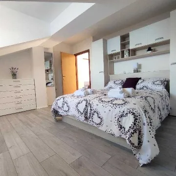 1-Bedroom Apartment for 2 Guests in Babino Polje