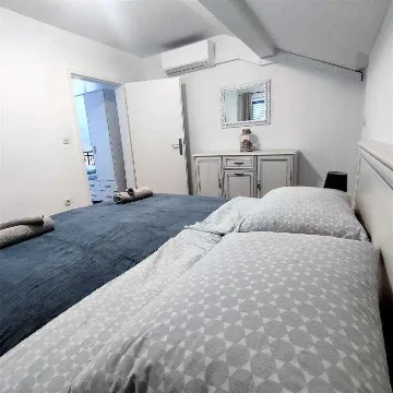 2-Bedroom Apartment for 4 in Babino Polje