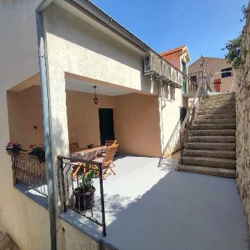 2-Bedroom Apartment for 4 in Babino Polje