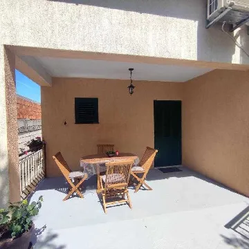 2-Bedroom Apartment for 4 in Babino Polje