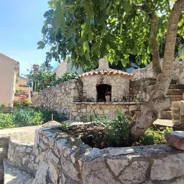 2-Bedroom Apartment for 4 in Babino Polje