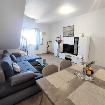 2-Bedroom Apartment for 4 in Babino Polje