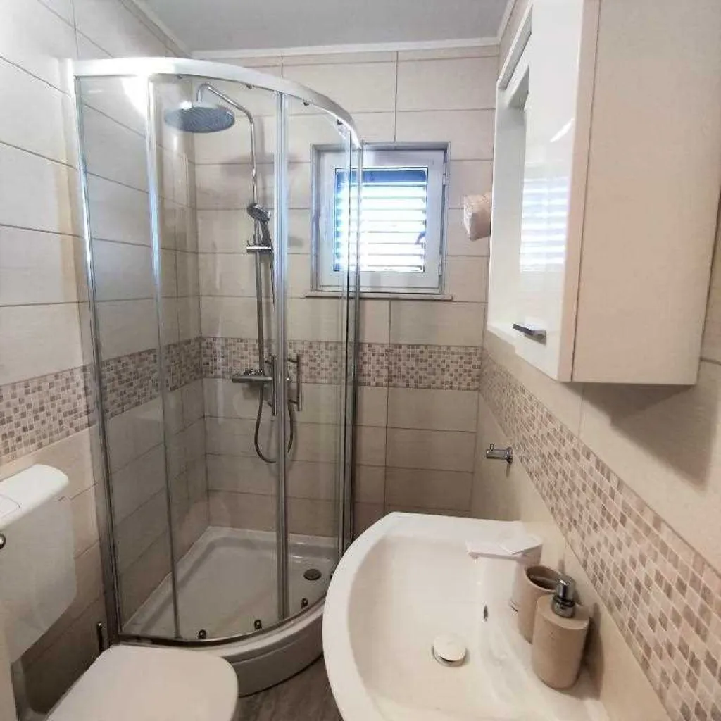 2-Bedroom Apartment for 4 in Babino Polje