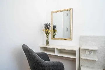 Pomena Apartment with Private Jacuzzi and Sea View