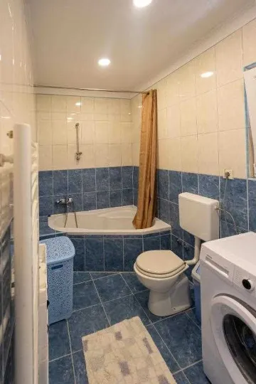 4-Bedroom Apartment in Ston for Up to 8