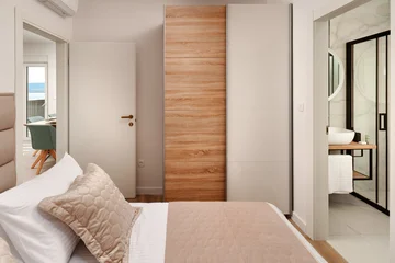 6-Bedroom Villa with Heated Pool in Dugi Rat