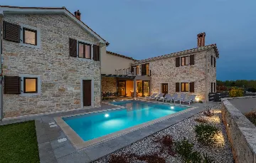 Private Pool Villa for 8 Guests in Vosteni