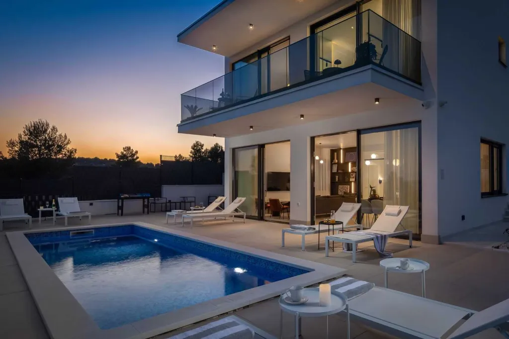 Okrug Gornji Villa with Private Pool & Jacuzzi