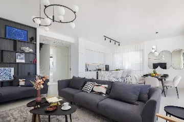 Okrug Gornji Villa with Private Pool & Jacuzzi