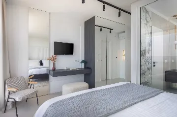 Okrug Gornji Villa with Private Pool & Jacuzzi