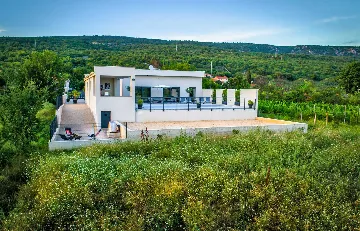 3-Bedroom Villa with Private Heated Pool, Imotski